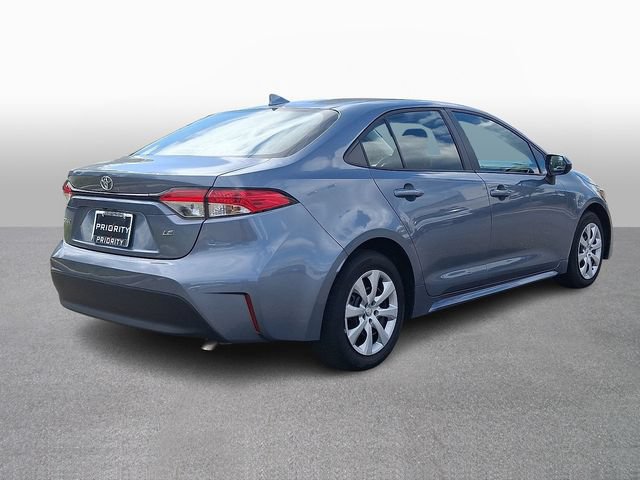 Used 2025 Toyota Corolla LE FWD image 4