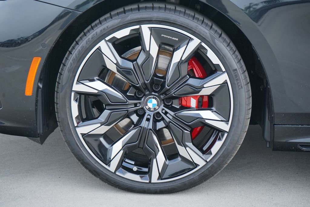 New 2026 BMW 540i xDrive w/ Executive Package image 5