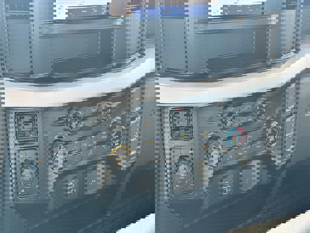 New 2026 Ford F350 XL w/ FX4 Off-Road Package image 24
