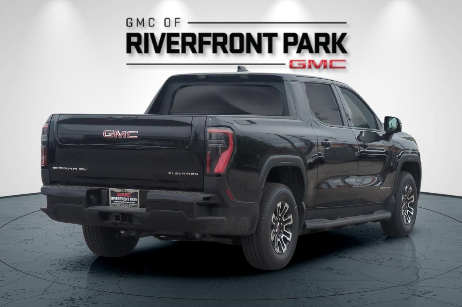 New 2026 GMC Sierra EV Elevation w/ Premium Package AWD/4WD image 3