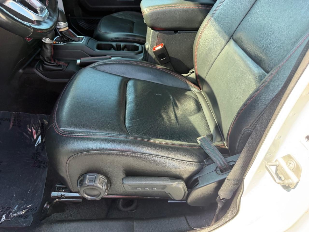 Used 2019 Jeep Wrangler Unlimited Rubicon AWD/4WD image 19
