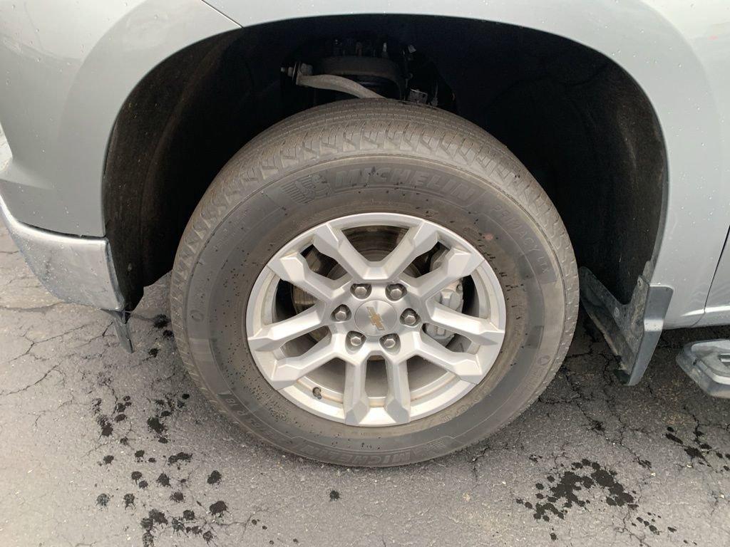 Used 2023 Chevrolet Silverado 1500 LT image 11