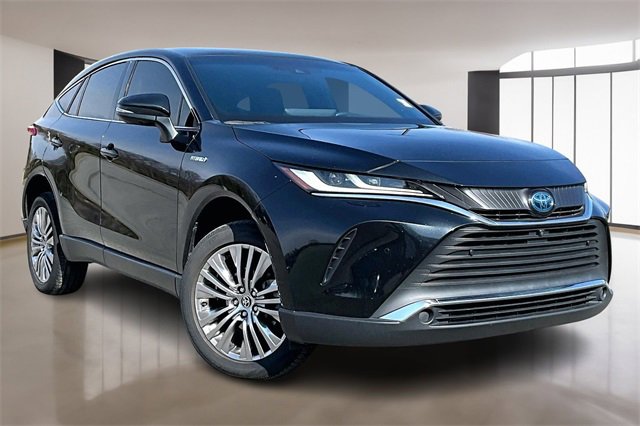 Used 2021 Toyota Venza Limited w/ Advanced Technology Package image 3