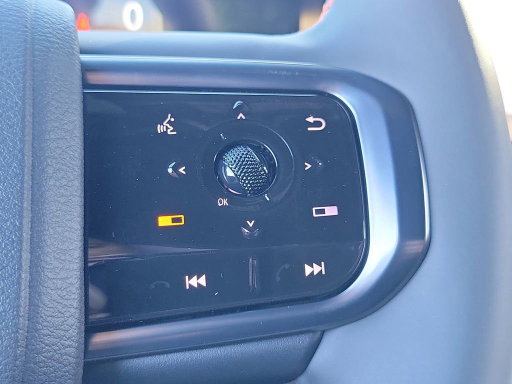 New 2026 Nissan Armada PRO-4X w/ Captain's Chari Seat Package image 6