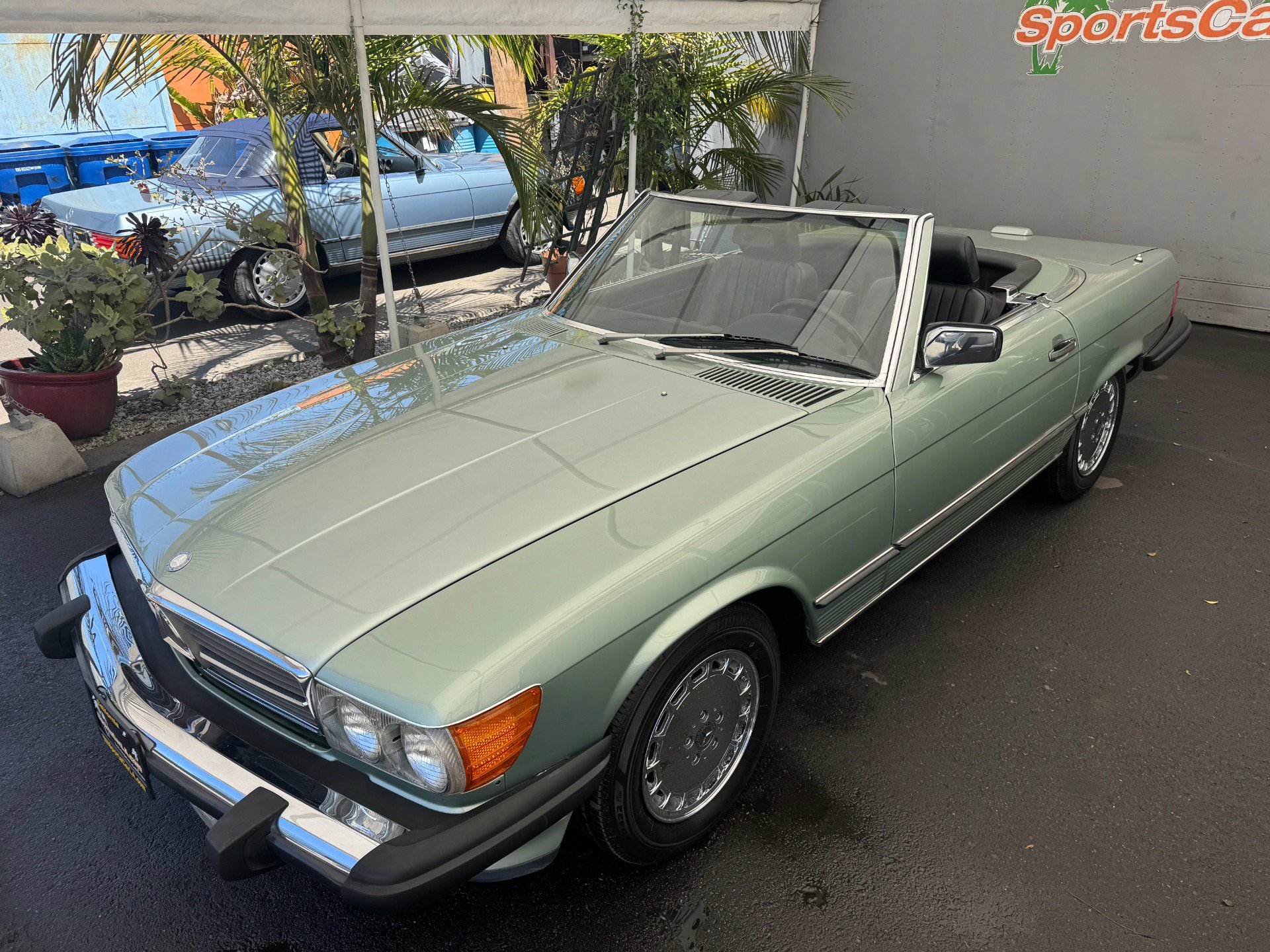 Used 1988 Mercedes-Benz 560 SL image 11