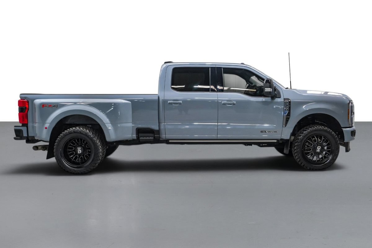 Used 2026 Ford F350 Lariat w/ FX4 Off-Road Package AWD/4WD image 6
