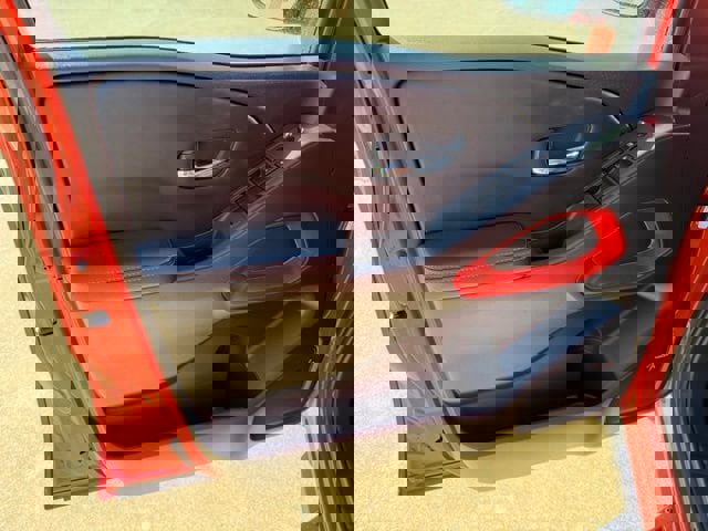 Used 2025 Nissan Frontier PRO-4X w/ Pro Premium Package image 10