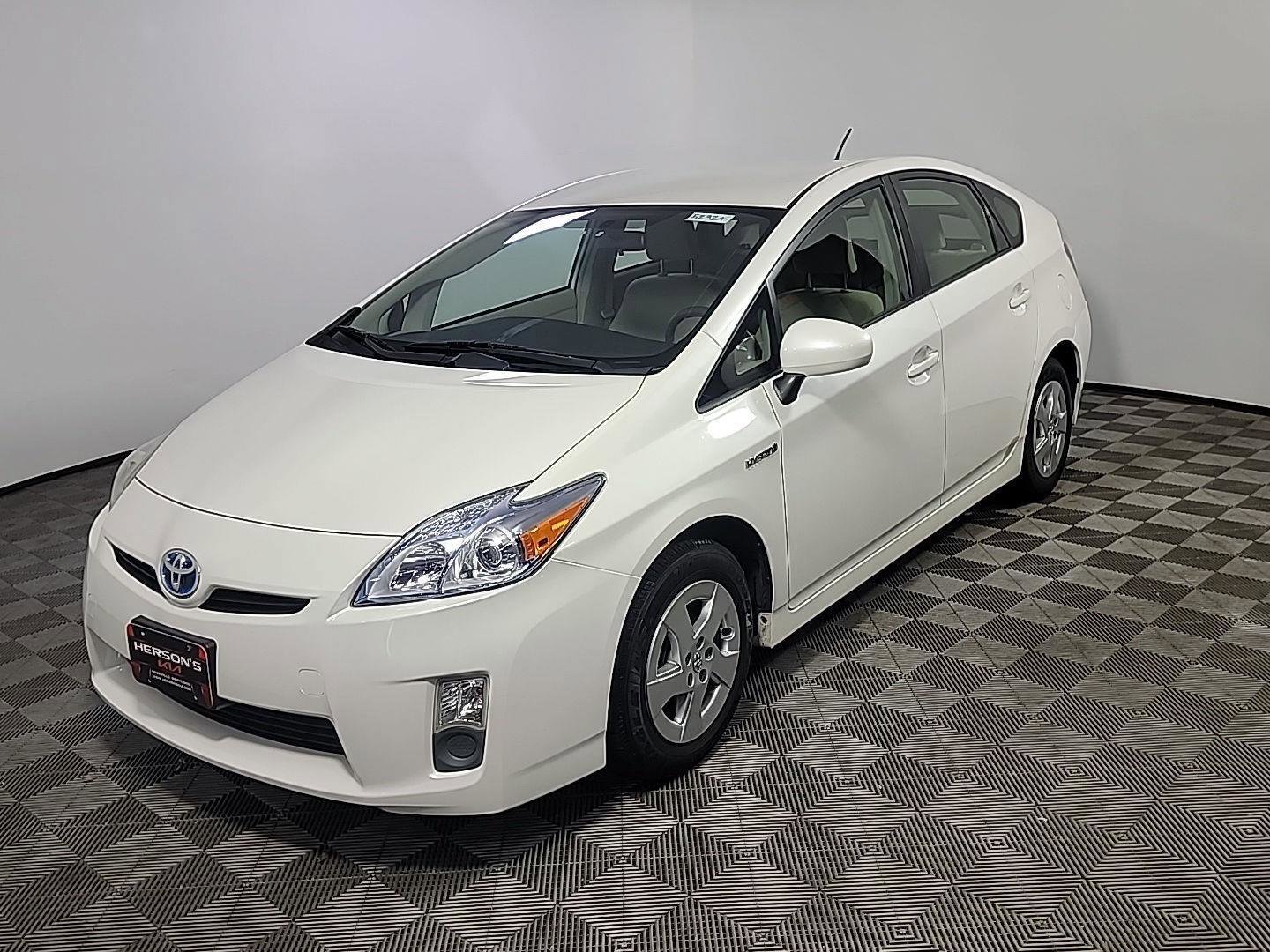 Used 2011 Toyota Prius Two image 10