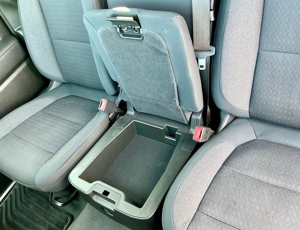 Used 2019 Chevrolet Silverado 1500 LT w/ Texas Edition image 39