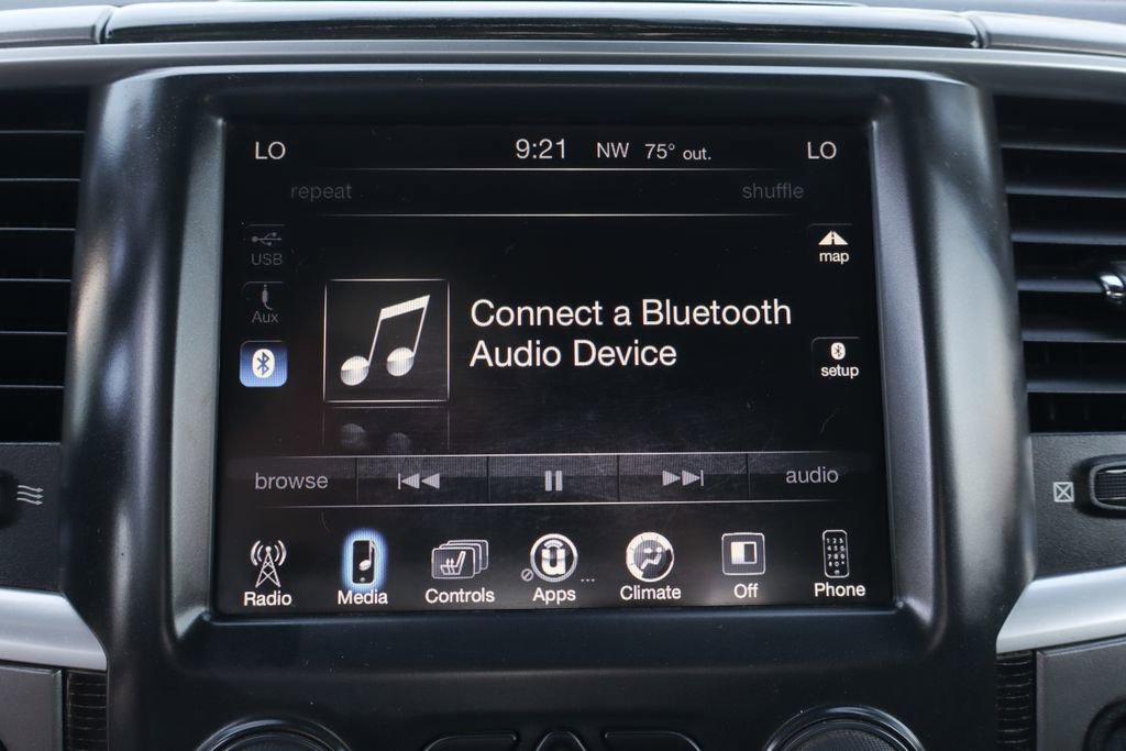 Used 2017 RAM 2500 Limited image 33