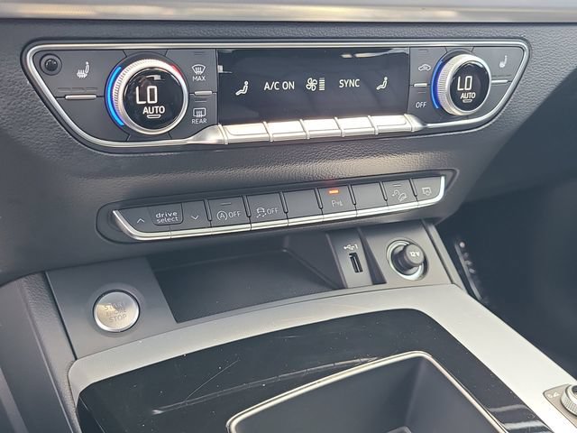 Used 2025 Audi Q5 2.0T Premium AWD/4WD image 30