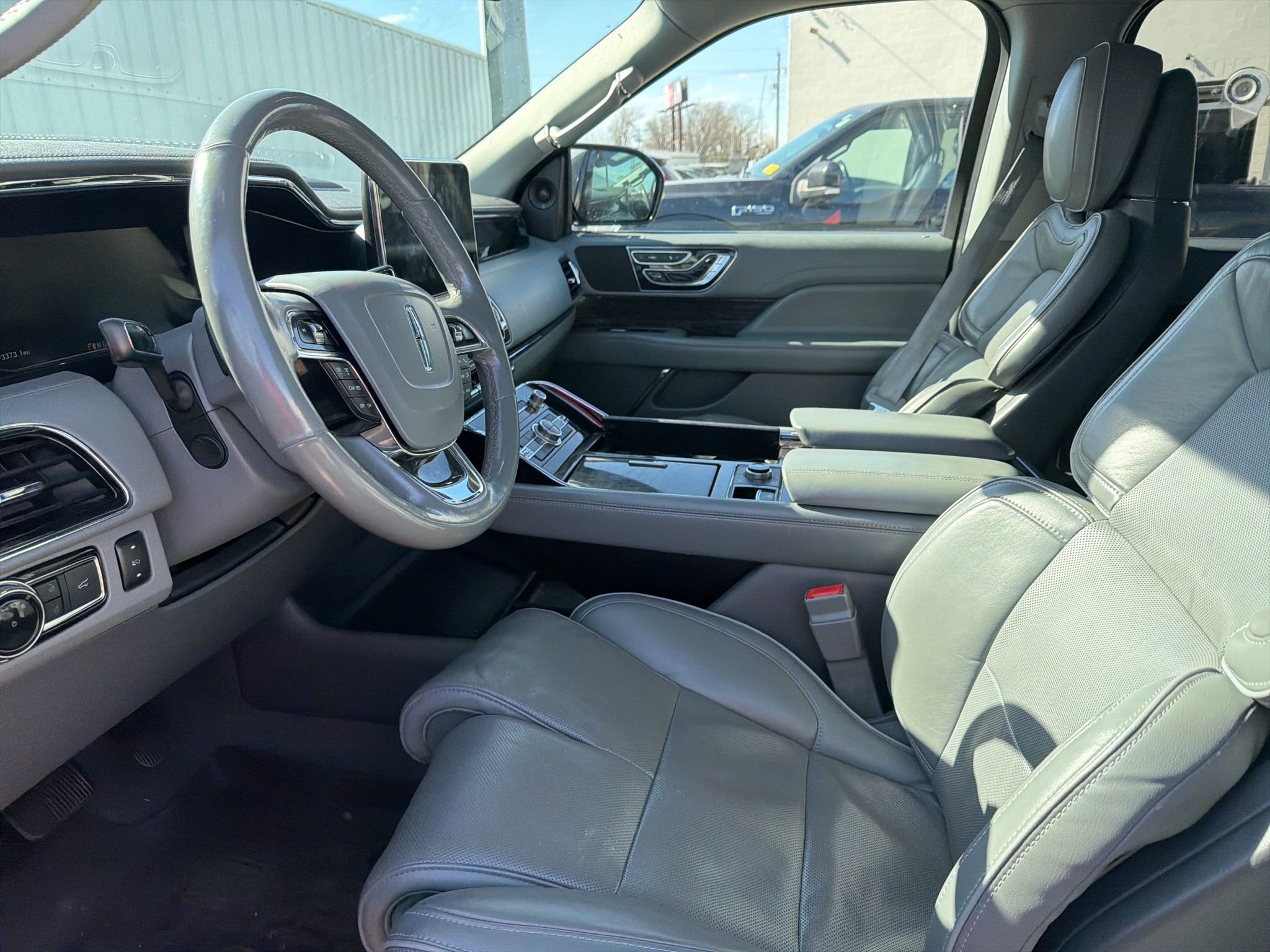 Used 2018 Lincoln Navigator Reserve w/ Cargo Package image 12