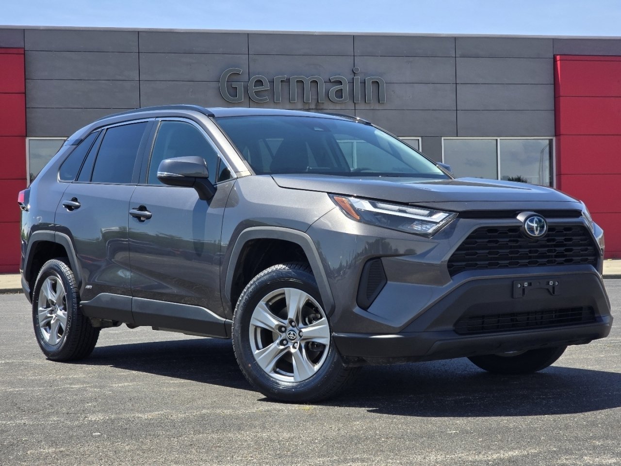 Certified 2024 Toyota RAV4 XLE AWD/4WD image 2