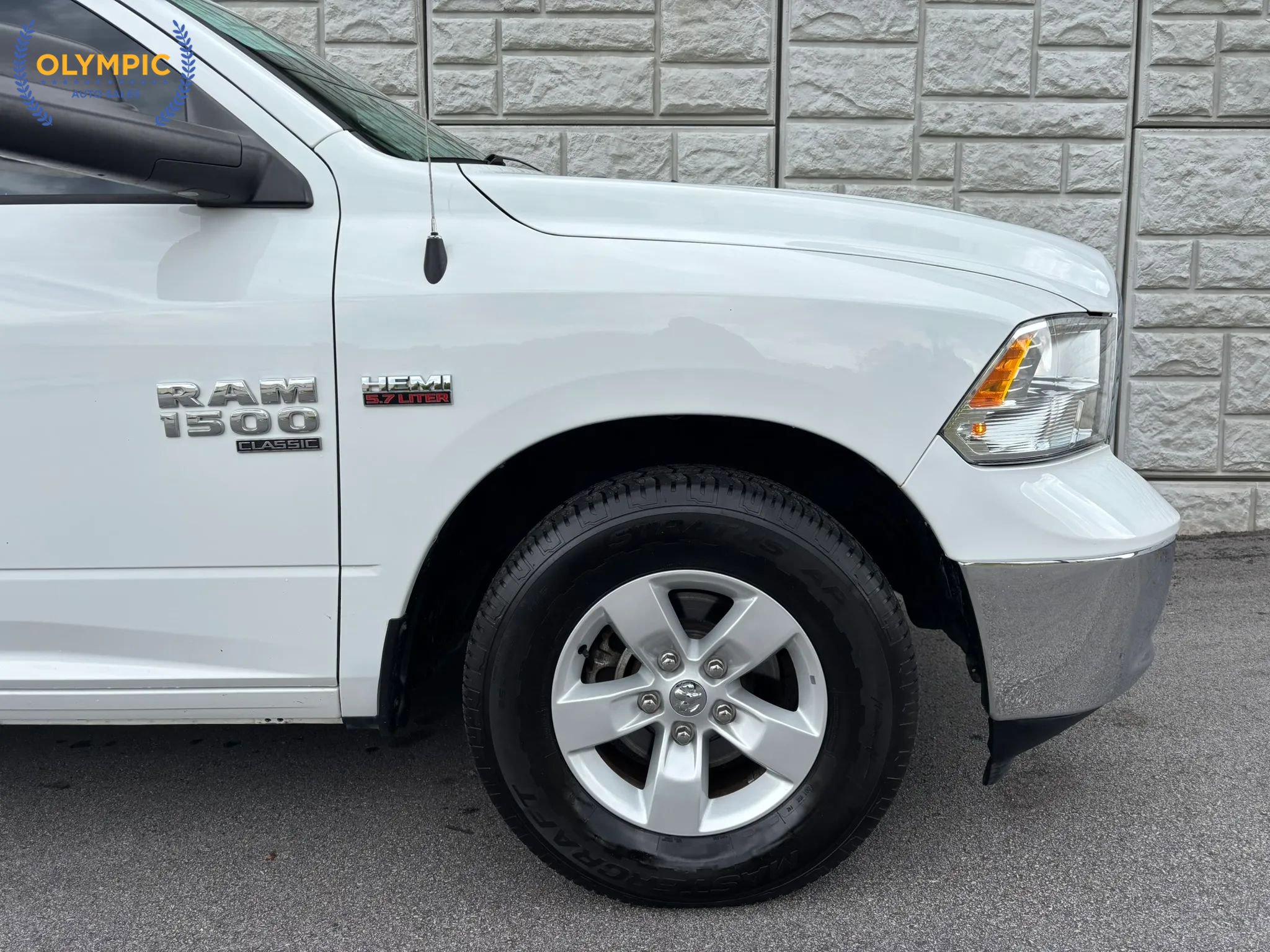 Used 2022 RAM 1500 Tradesman w/ Chrome Plus Package image 11