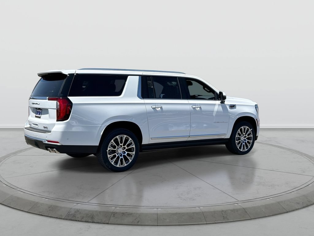 New 2026 GMC Yukon XL Denali AWD/4WD image 8