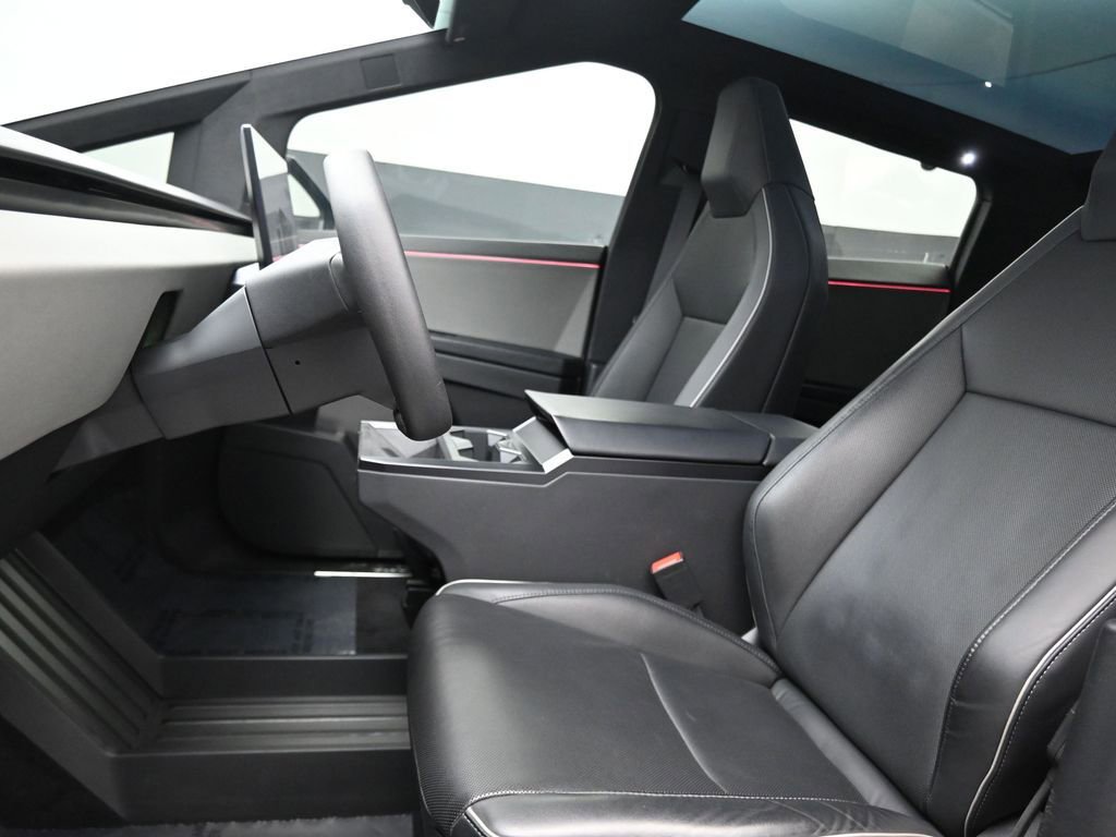 Used 2024 Tesla Cybertruck AWD Crew Cab image 16