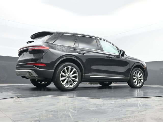 Used 2022 Lincoln Corsair AWD w/ Premium Package image 30