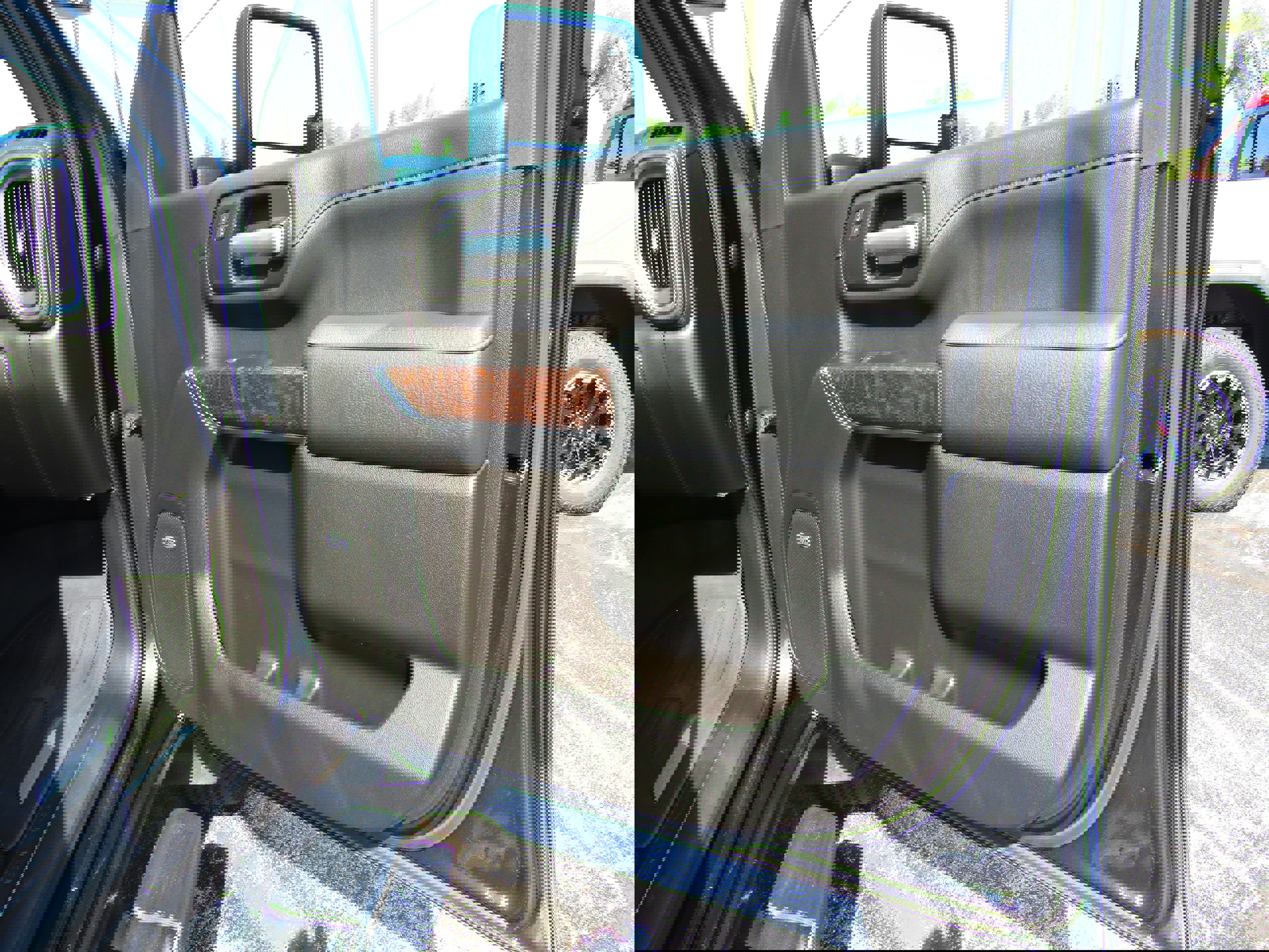 Used 2020 GMC Sierra 2500 Denali w/ Denali Ultimate Package image 18