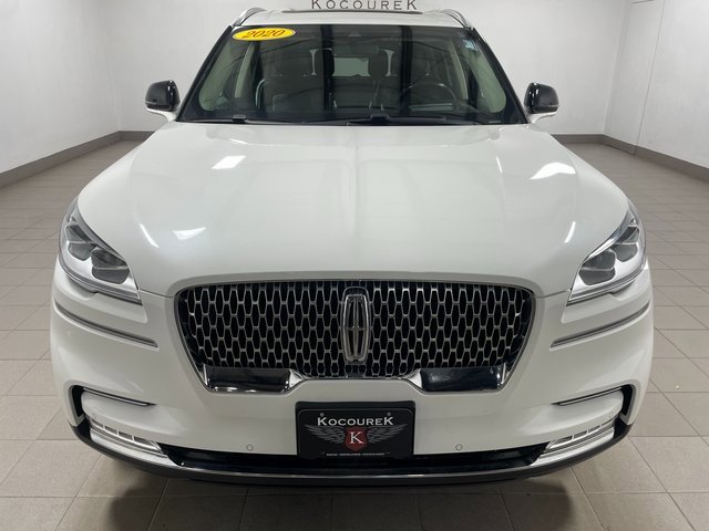 Used 2020 Lincoln Aviator Reserve w/ Equipment Group 201A image 2