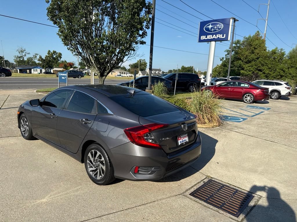Used 2018 Honda Civic EX image 5
