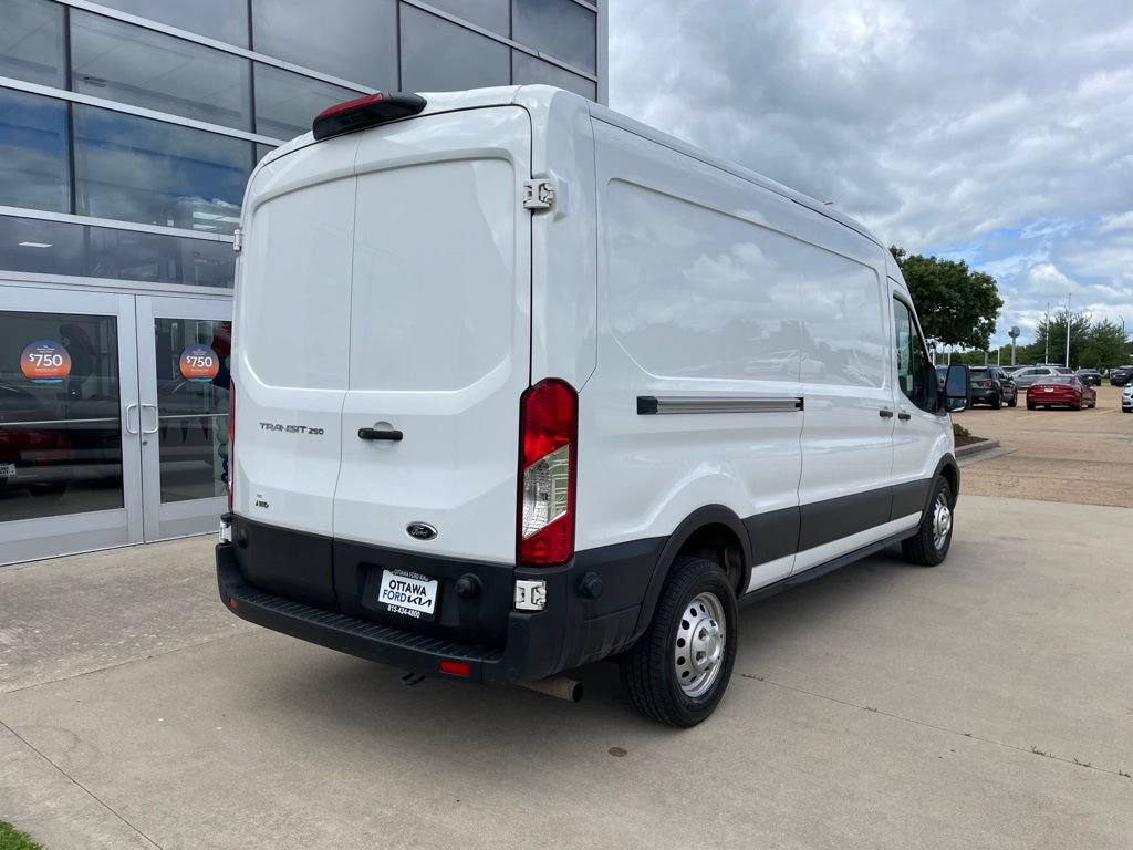 Certified 2024 Ford Transit 250 148 Medium Roof Extended AWD image 5