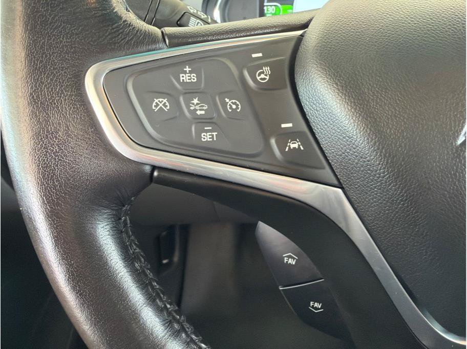 Used 2018 Chevrolet Bolt Premier w/ Driver Confidence II Package FWD image 17