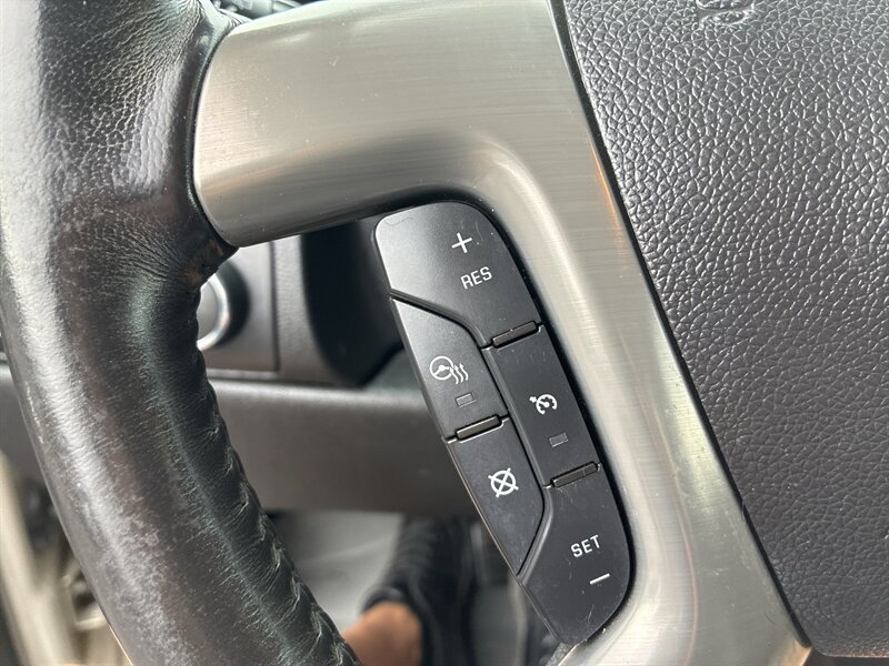 Used 2014 Chevrolet Tahoe LTZ AWD/4WD image 20