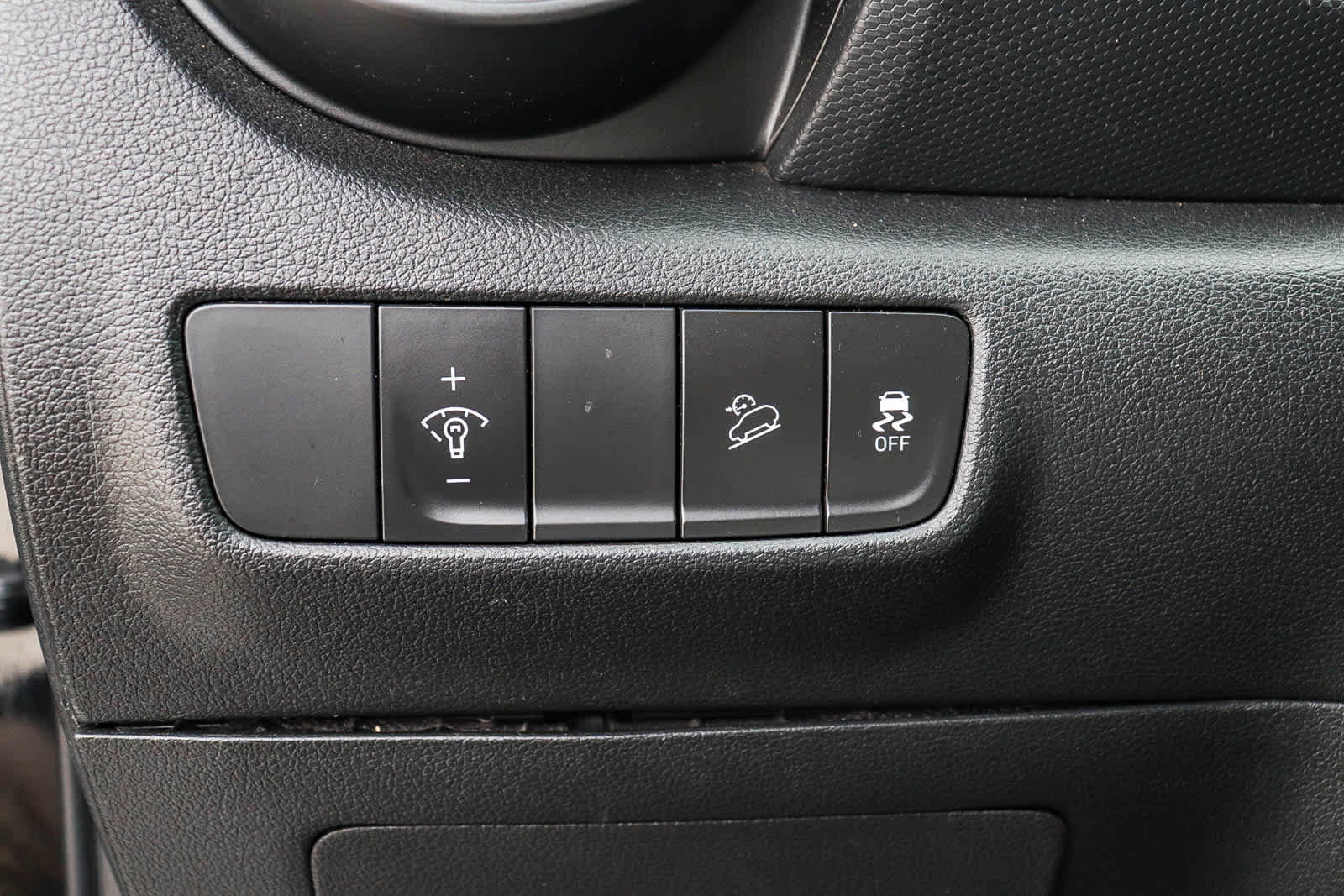 Used 2022 Hyundai Kona SEL image 22