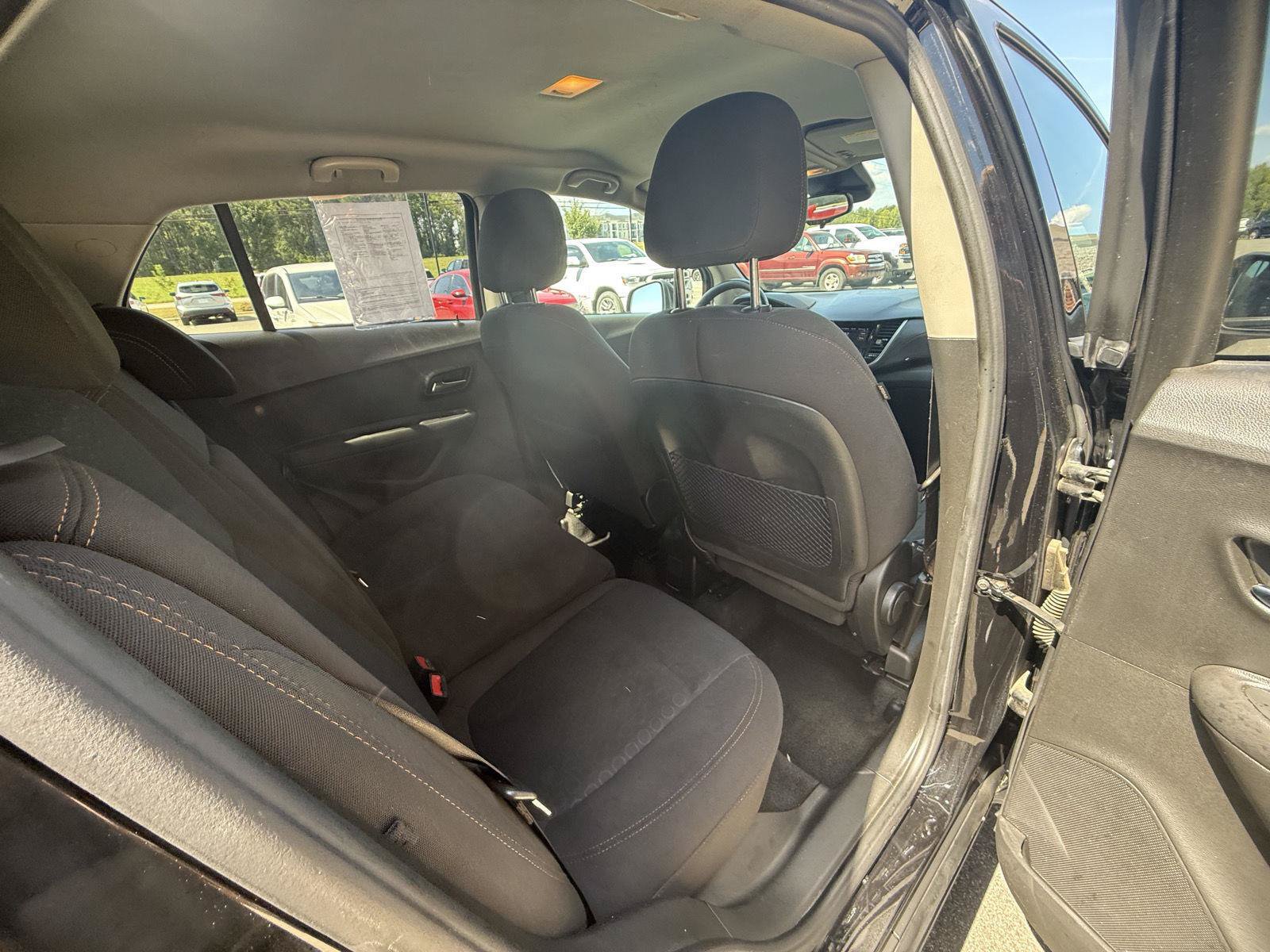 Used 2021 Chevrolet Trax LS w/ Tint and Cruise Package FWD image 20