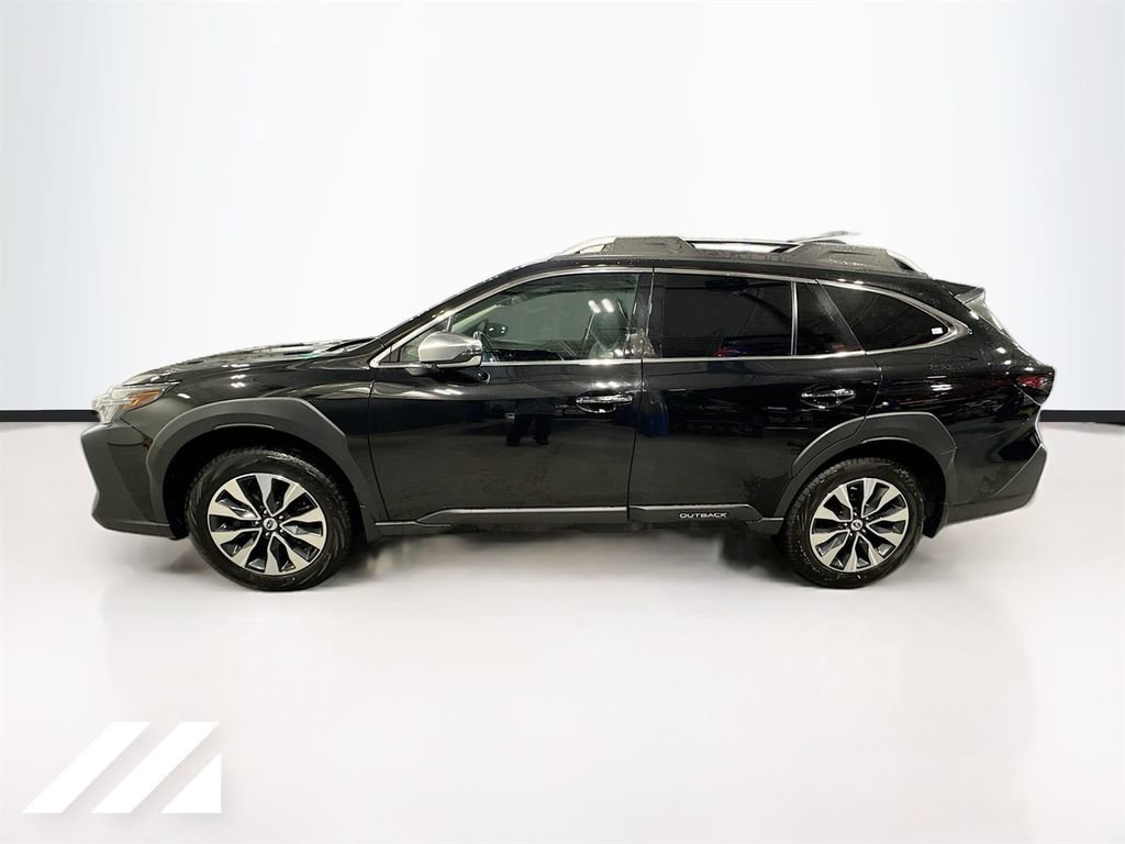 Used 2023 Subaru Outback Touring XT image 8