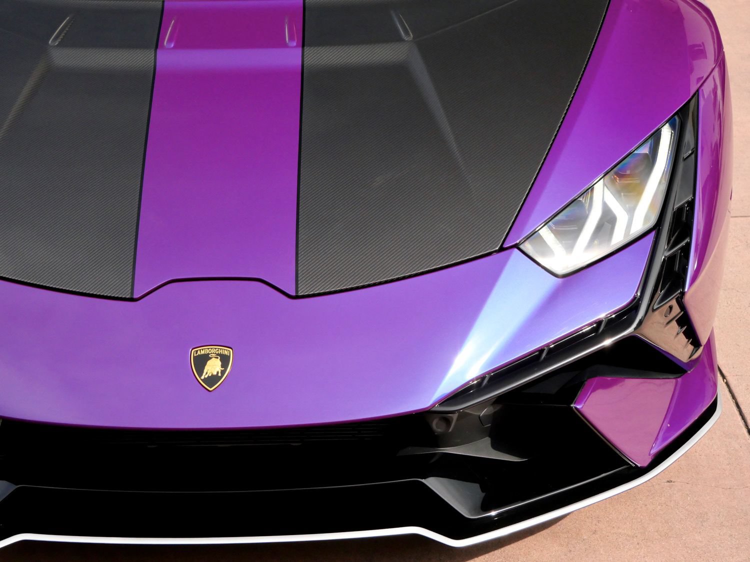 Used 2023 Lamborghini Huracan Tecnica RWD image 12