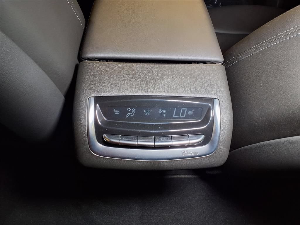 New 2025 Cadillac XT6 Premium Luxury FWD image 12