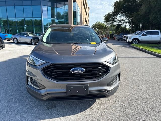 Used 2022 Ford Edge SEL w/ Sport Appearance Package AWD/4WD image 11