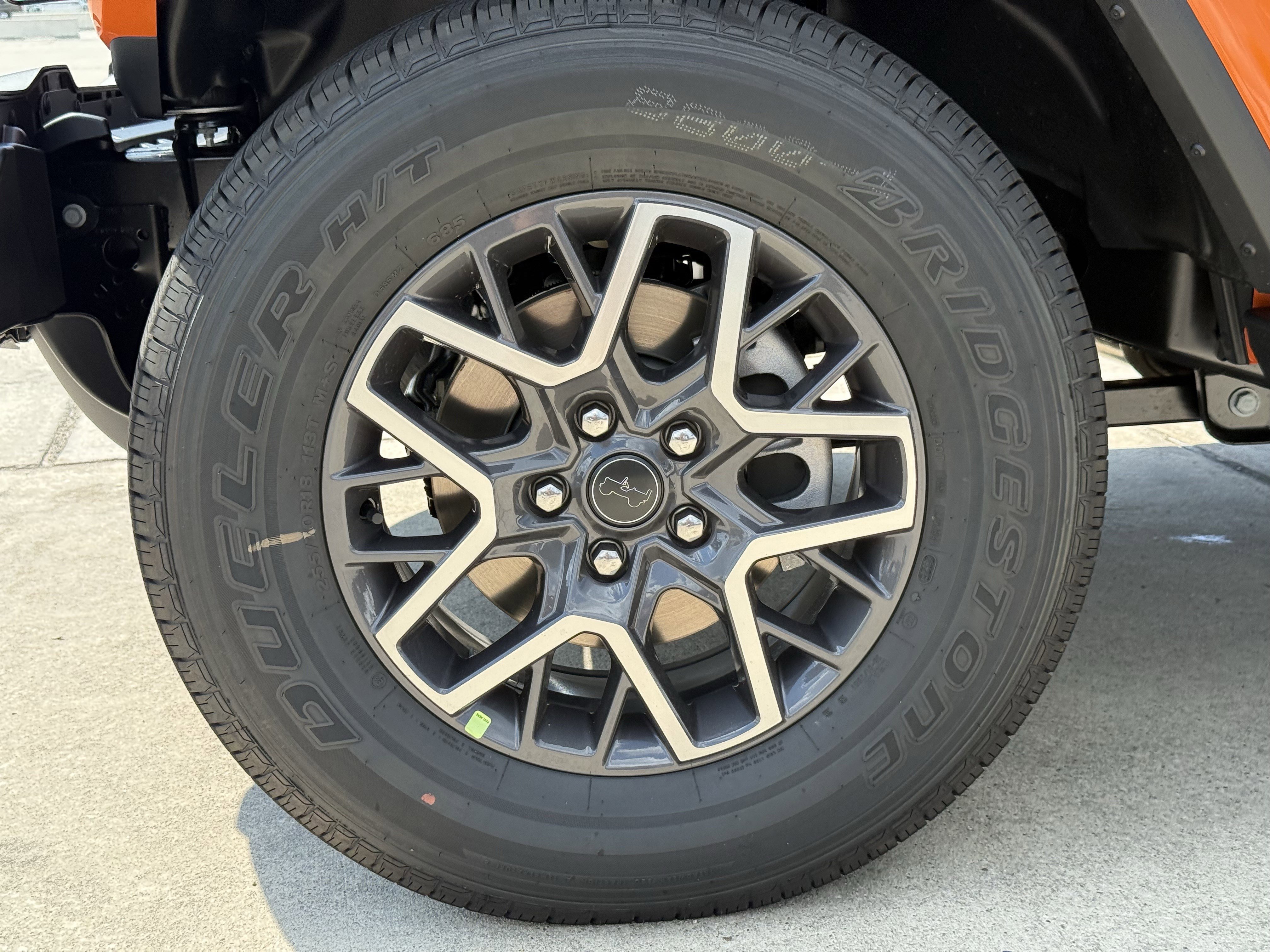 New 2025 Jeep Wrangler Sahara image 9