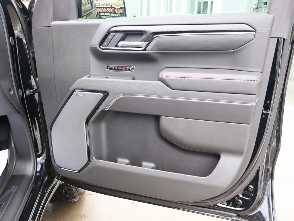 New 2025 GMC Sierra 1500 AT4X image 41