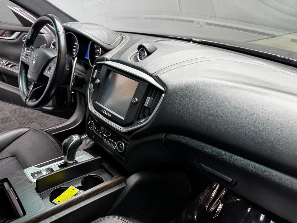 Used 2016 Maserati Ghibli S RWD image 55