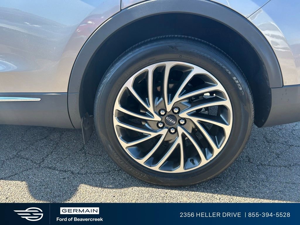 Used 2020 Lincoln Nautilus Reserve w/ Equipment Group 201A image 13