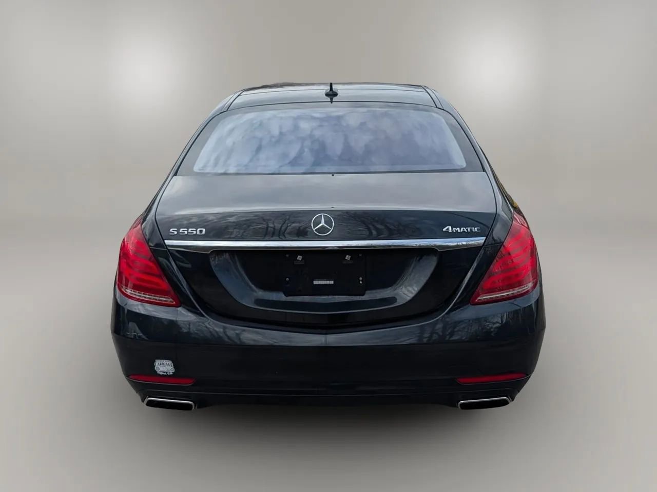 Used 2016 Mercedes-Benz S 550 4MATIC Sedan image 4