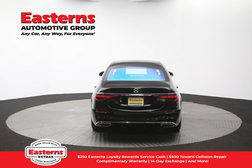 Used 2022 Mercedes-Benz S 500 4MATIC w/ AMG Line Package image 42
