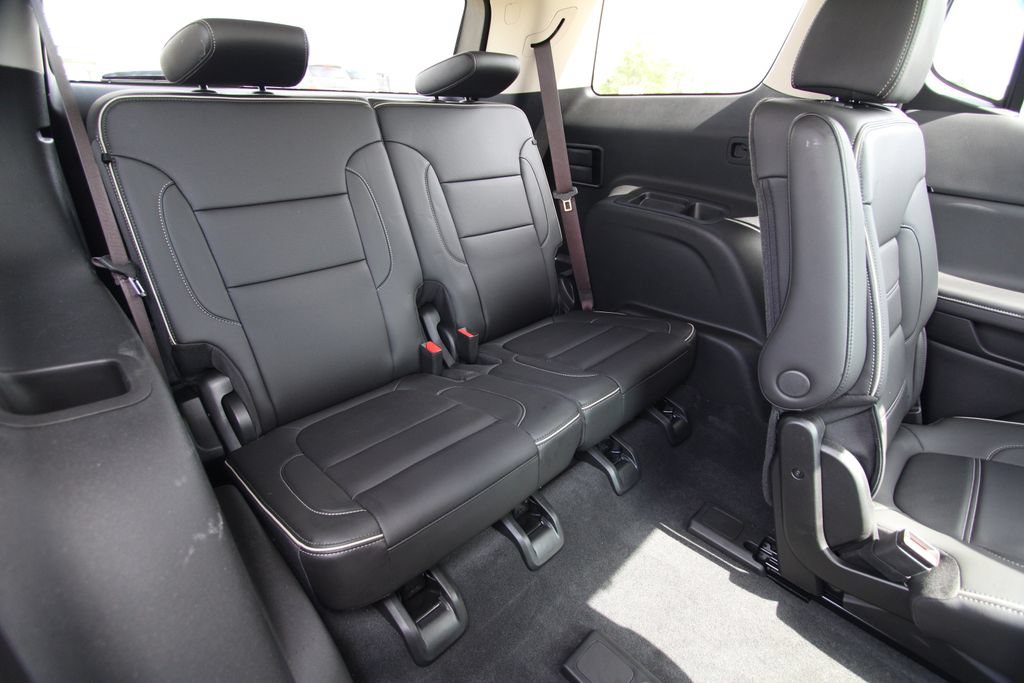 Used 2023 GMC Acadia Denali w/ Denali Ultimate Package AWD/4WD image 10