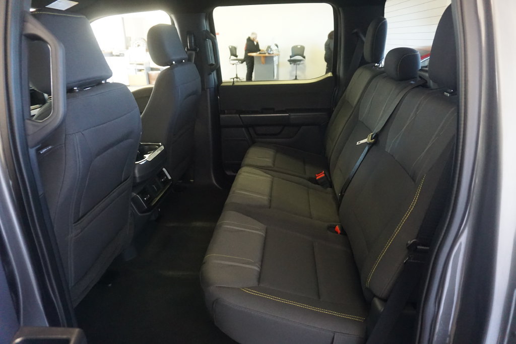 Used 2024 Ford F150 STX AWD/4WD image 19