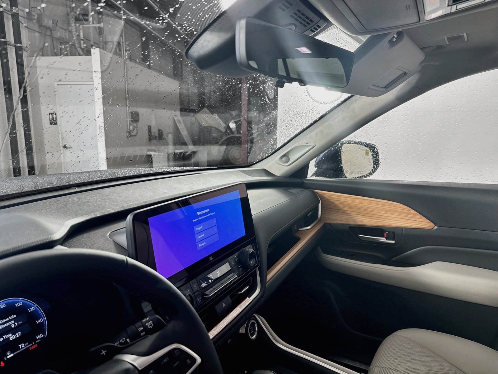 Used 2025 Toyota Grand Highlander AWD image 5