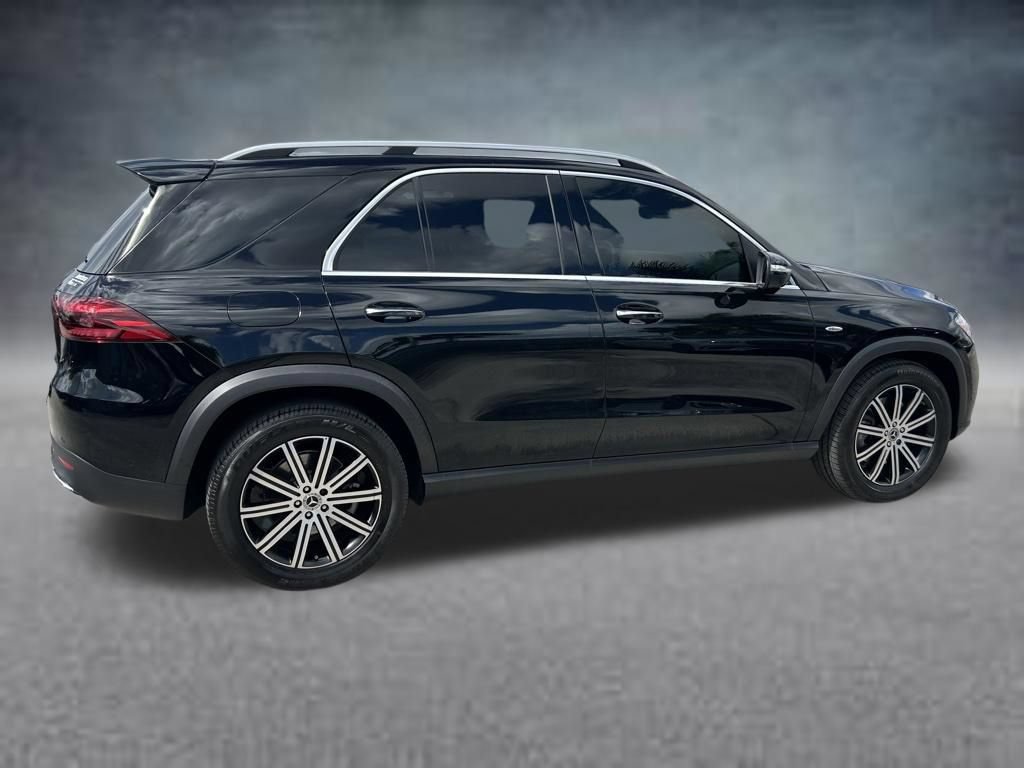 Used 2025 Mercedes-Benz GLE 450e 4MATIC image 6