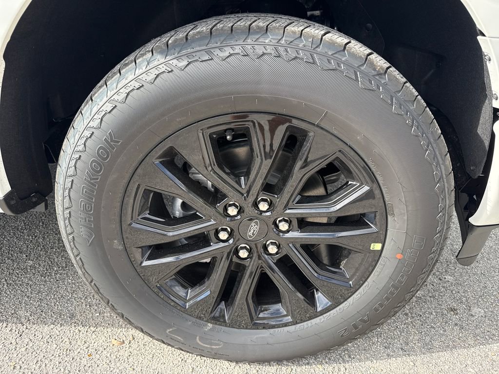 Certified 2025 Ford F150 Lariat w/ Equipment Group 501A Mid image 11