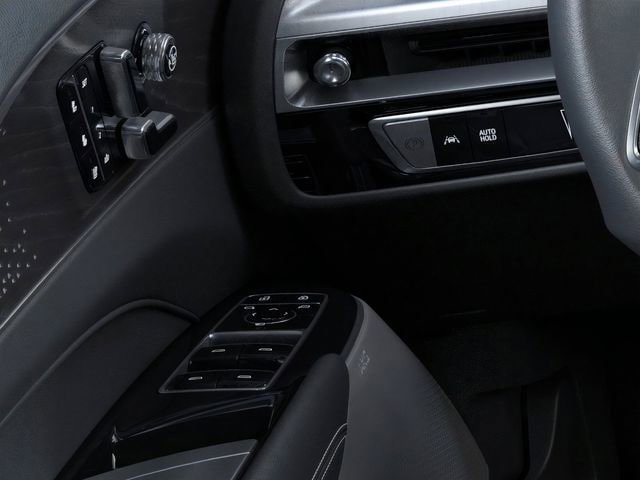 New 2026 Cadillac Lyriq V AWD/4WD image 22