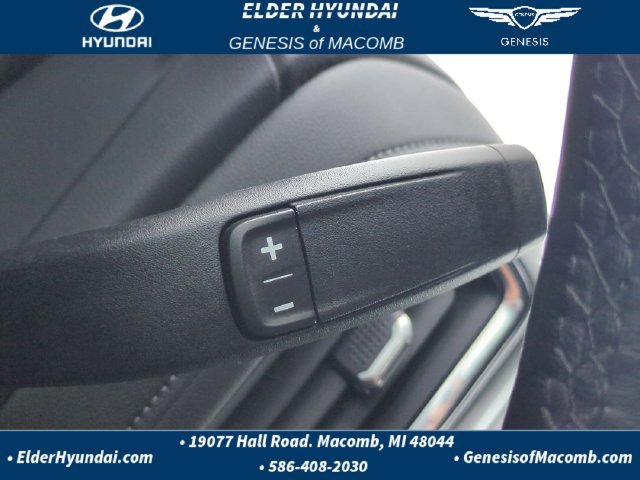 Used 2020 Chevrolet Silverado 1500 LT w/ All-Star Edition AWD/4WD image 9