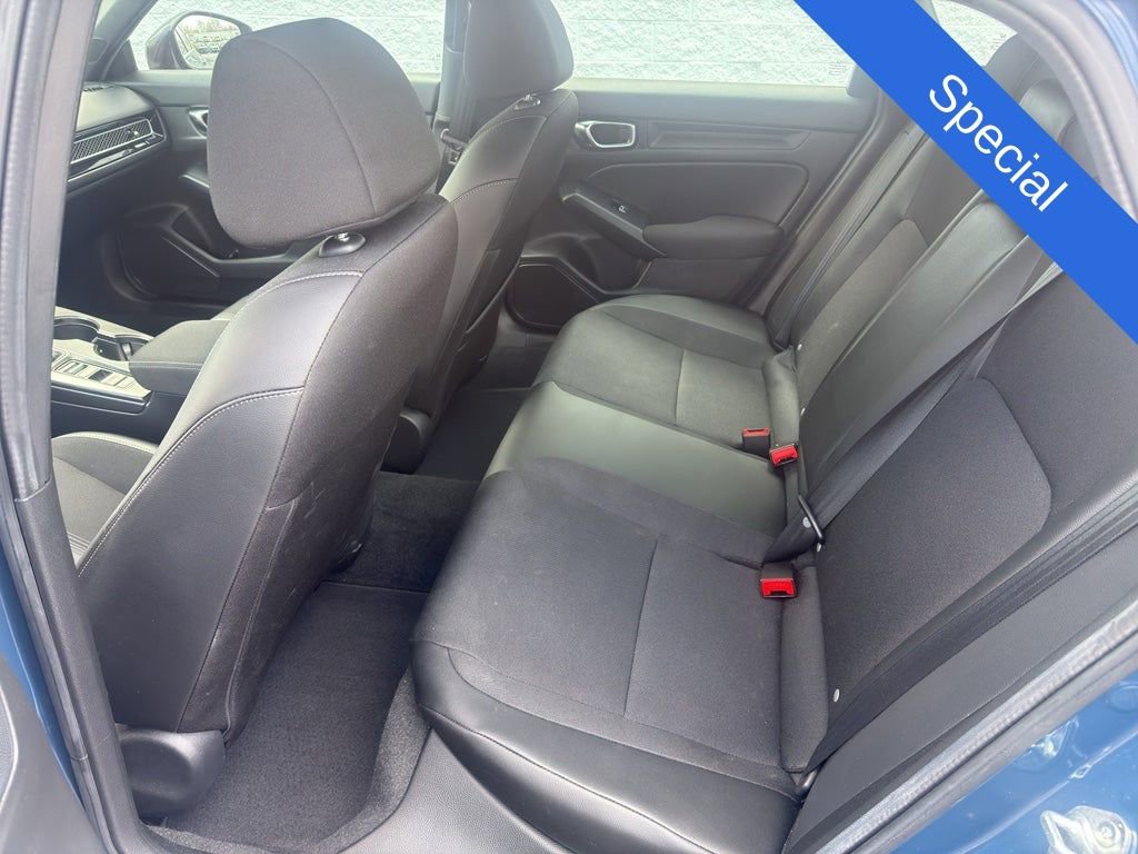 Used 2025 Honda Civic Sport image 7