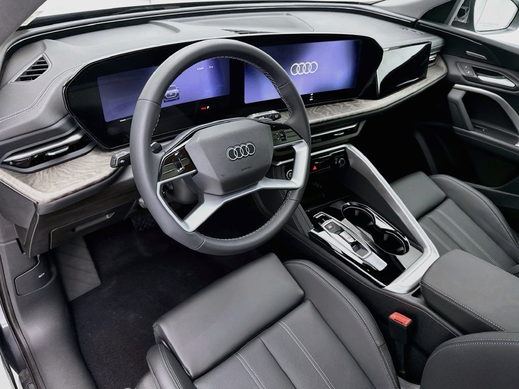 New 2026 Audi Q5 Premium AWD/4WD image 10