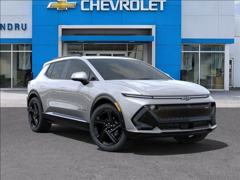 New 2025 Chevrolet Equinox EV RS w/ Active Safety Package 3 AWD/4WD image 7