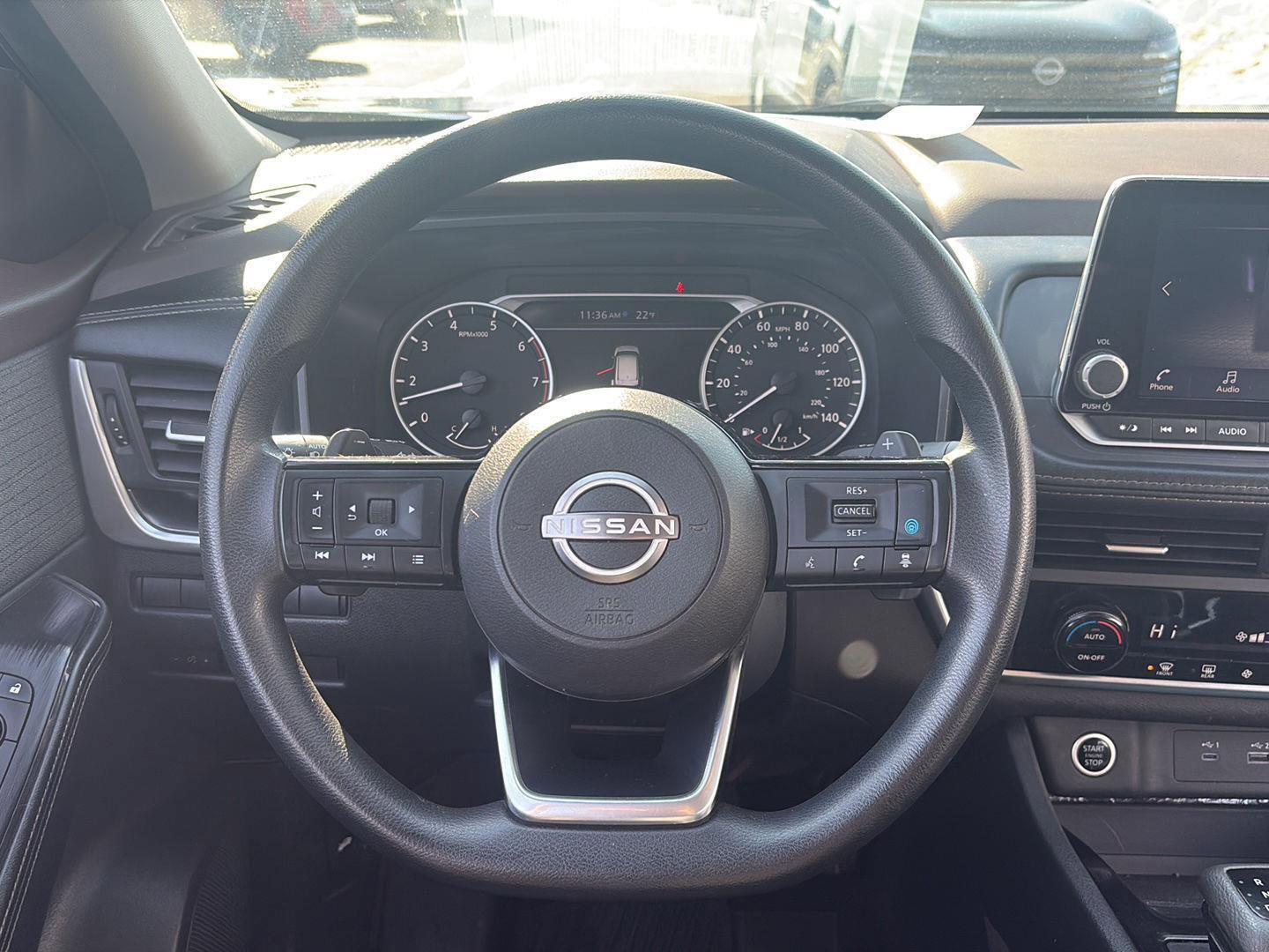 Used 2023 Nissan Rogue SV image 23